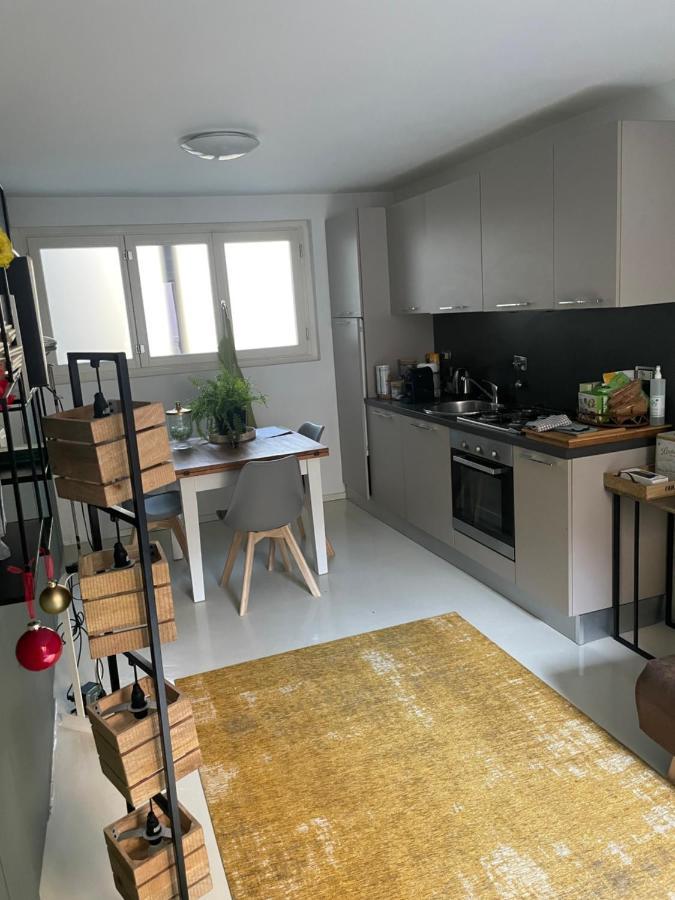 Loft Crimea Con Patio Apartment Torino Exterior foto