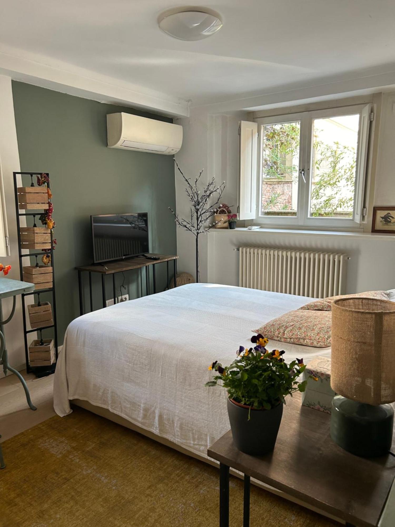 Loft Crimea Con Patio Apartment Torino Exterior foto